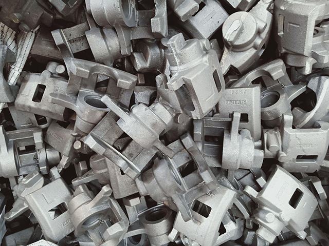 डक्टाइल आयर्न कास्टिंगमध्ये कार्बनचे प्रमाण काय आहे?